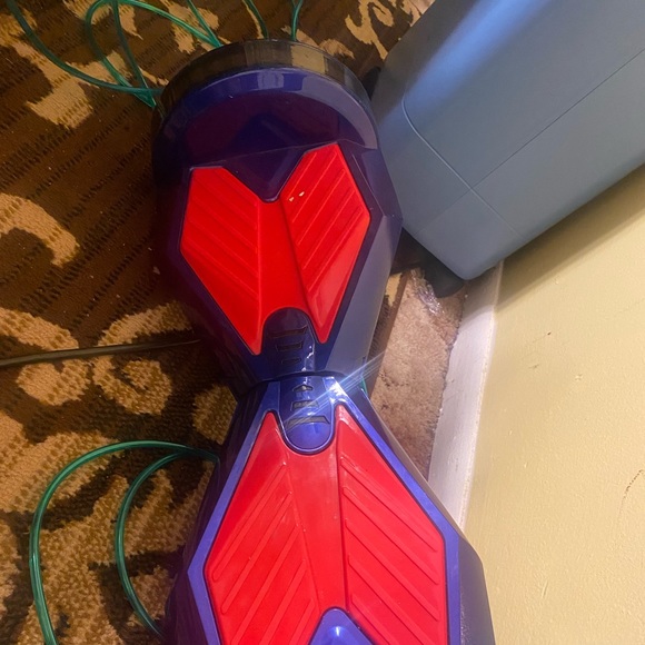 Hooverboard - Picture 1 of 3